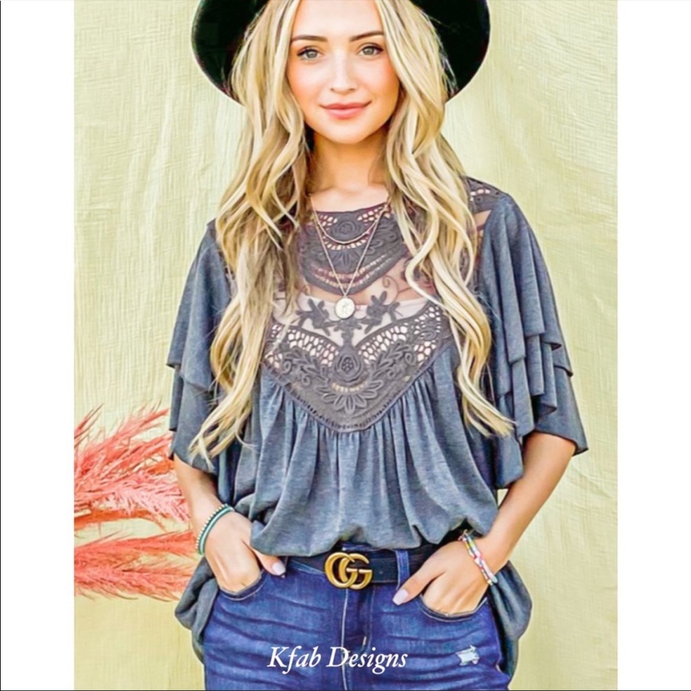 ❤️LAST ONE! Boho Double Sleeve Super Soft Knit Front Lace Detail Top! - Picture 8 of 10
